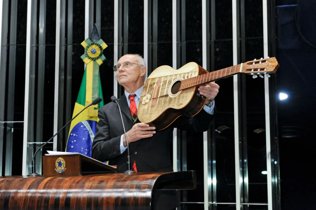 Eduardo Suplicy, Música e poesia na tribuna do Senado (1999)