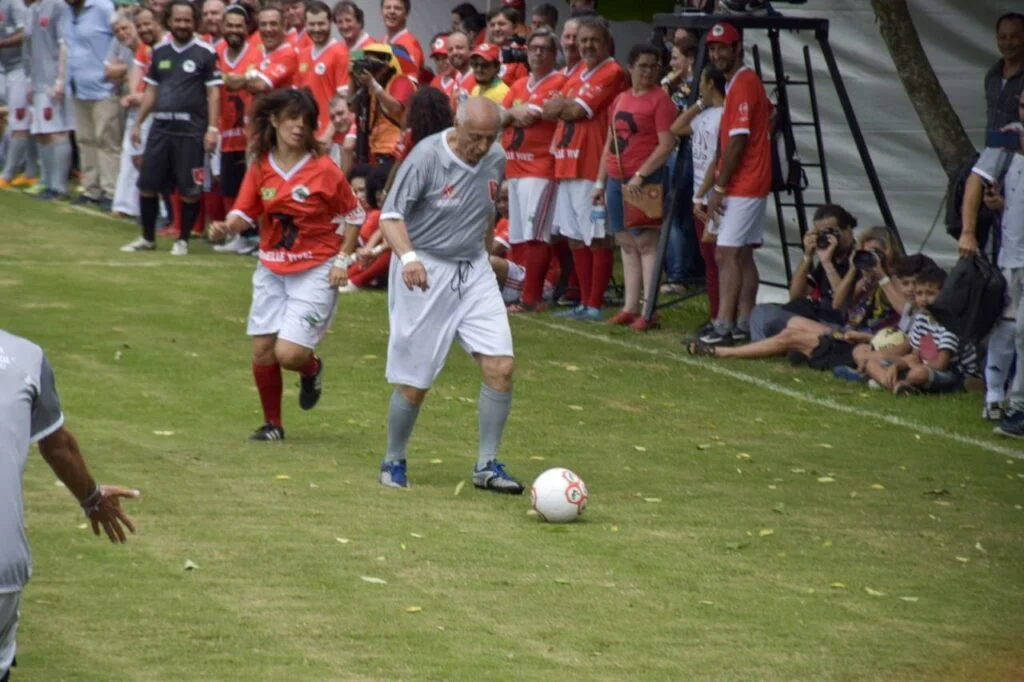 Eduardo Suplicy, Sempre em movimento, dentro e fora de campo (2019)