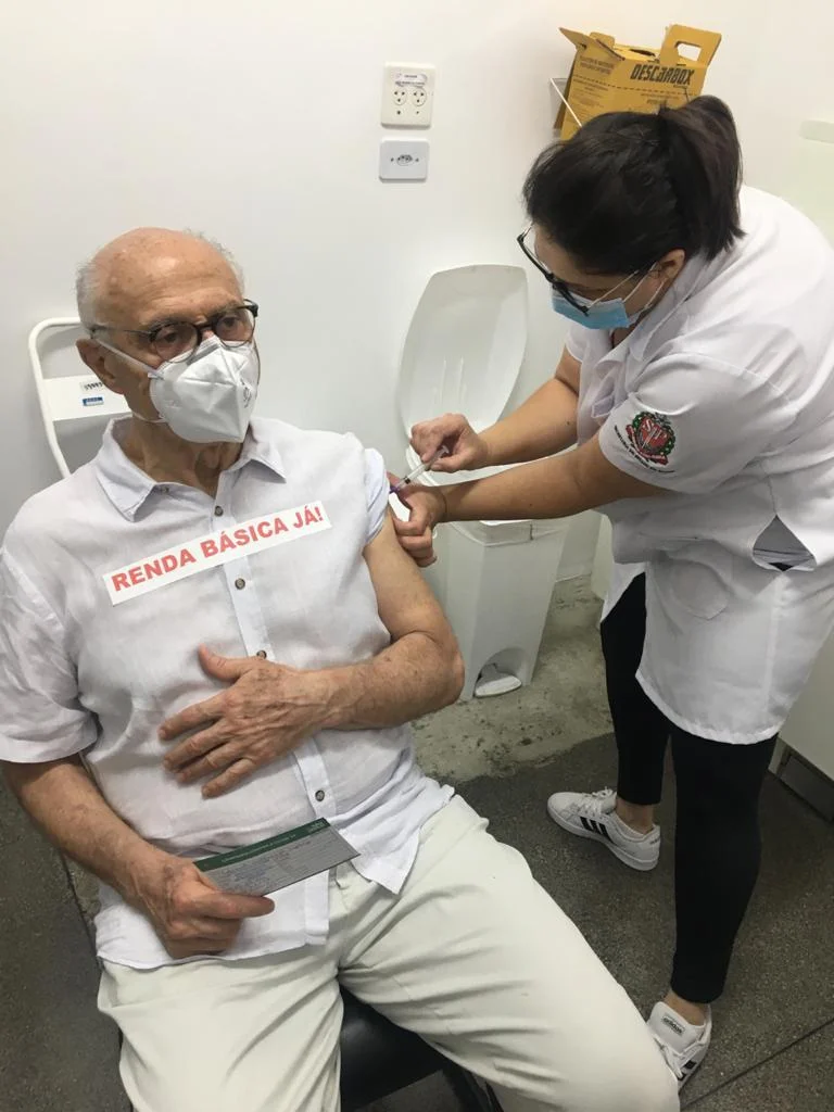 Eduardo Suplicy, Vacinação, com o lema “Renda Básica Já!” (2021)